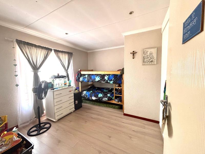 2 Bedroom Property for Sale in Annlin Gauteng