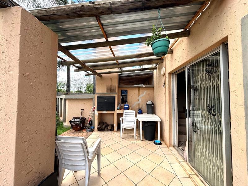 2 Bedroom Property for Sale in Annlin Gauteng
