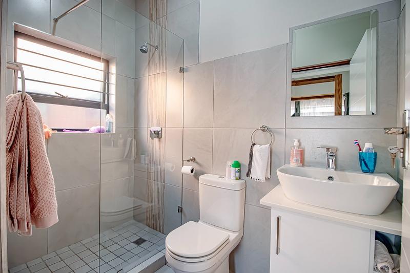 2 Bedroom Property for Sale in Annlin Gauteng