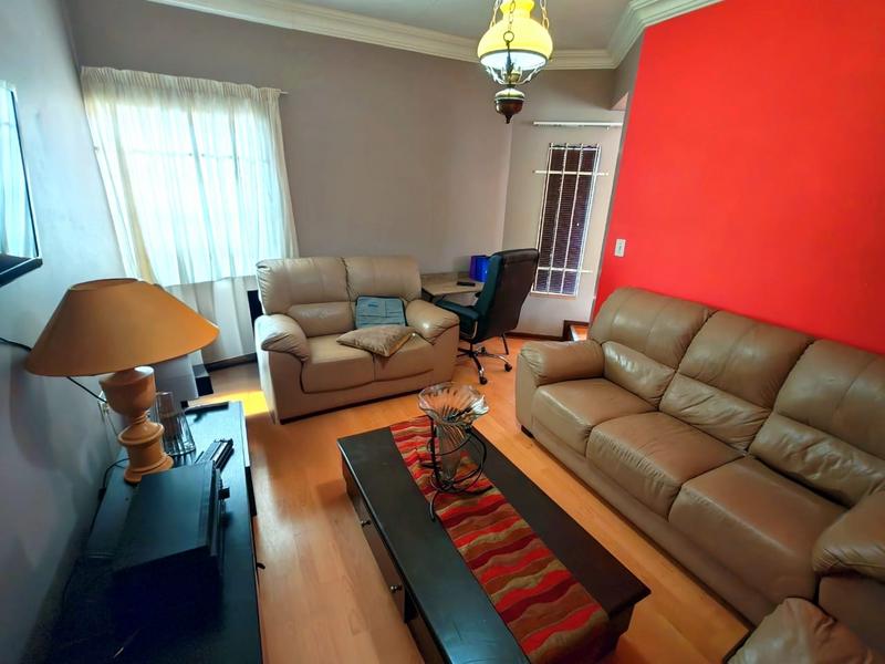 3 Bedroom Property for Sale in Sinoville Gauteng