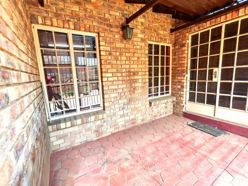 3 Bedroom Property for Sale in Sinoville Gauteng