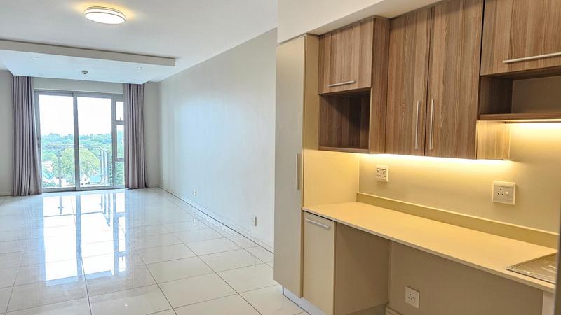 To Let 2 Bedroom Property for Rent in Rosebank Gauteng