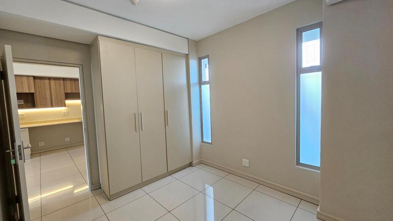 To Let 2 Bedroom Property for Rent in Rosebank Gauteng