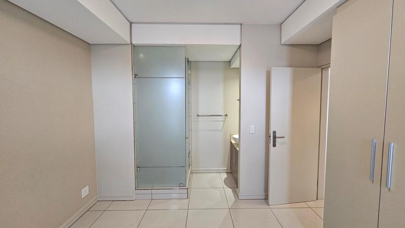To Let 2 Bedroom Property for Rent in Rosebank Gauteng