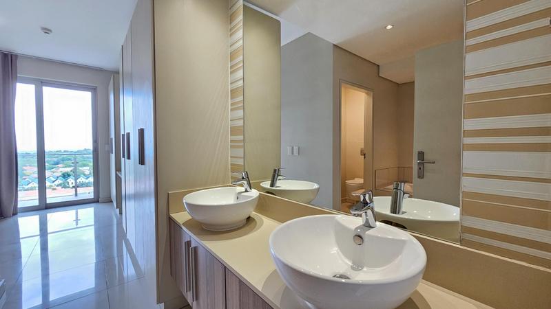 To Let 2 Bedroom Property for Rent in Rosebank Gauteng