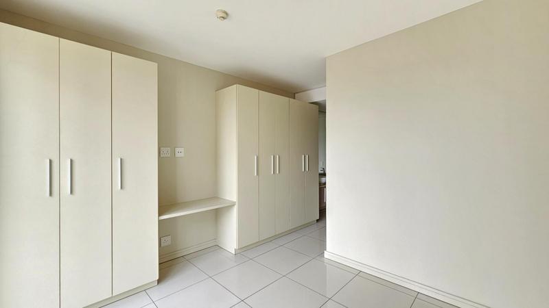 To Let 2 Bedroom Property for Rent in Rosebank Gauteng