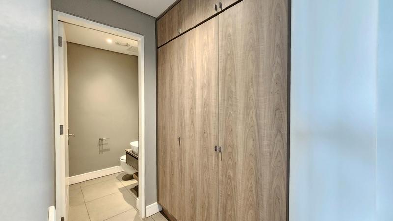 To Let 3 Bedroom Property for Rent in Rosebank Gauteng