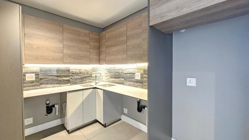 To Let 3 Bedroom Property for Rent in Rosebank Gauteng