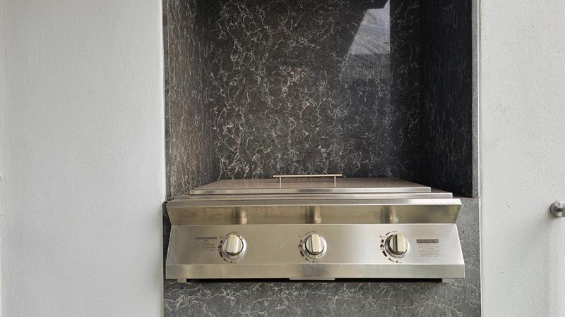 To Let 3 Bedroom Property for Rent in Rosebank Gauteng