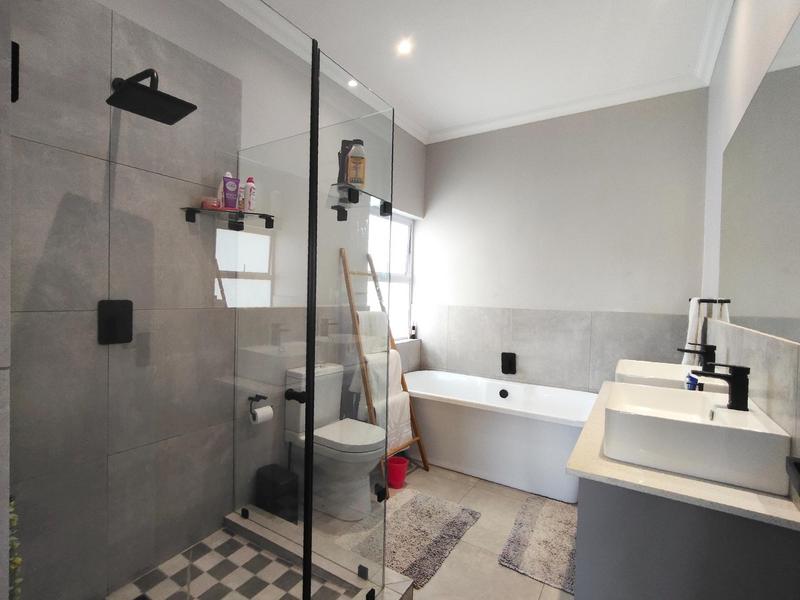 To Let 2 Bedroom Property for Rent in Brooklyn Gauteng