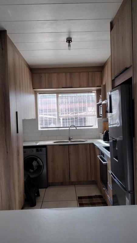 2 Bedroom Property for Sale in Haddon Gauteng