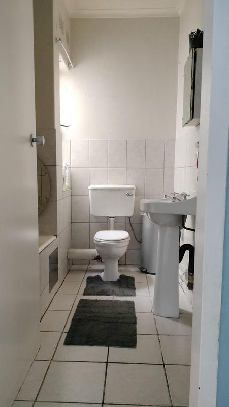 2 Bedroom Property for Sale in Haddon Gauteng