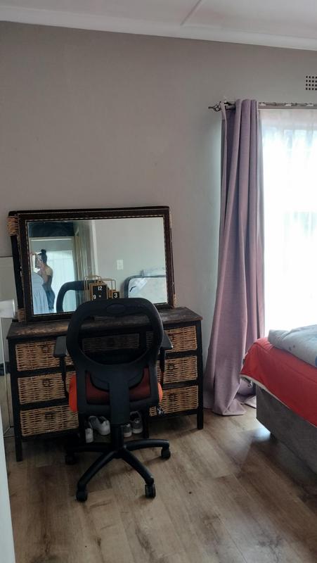 2 Bedroom Property for Sale in Haddon Gauteng