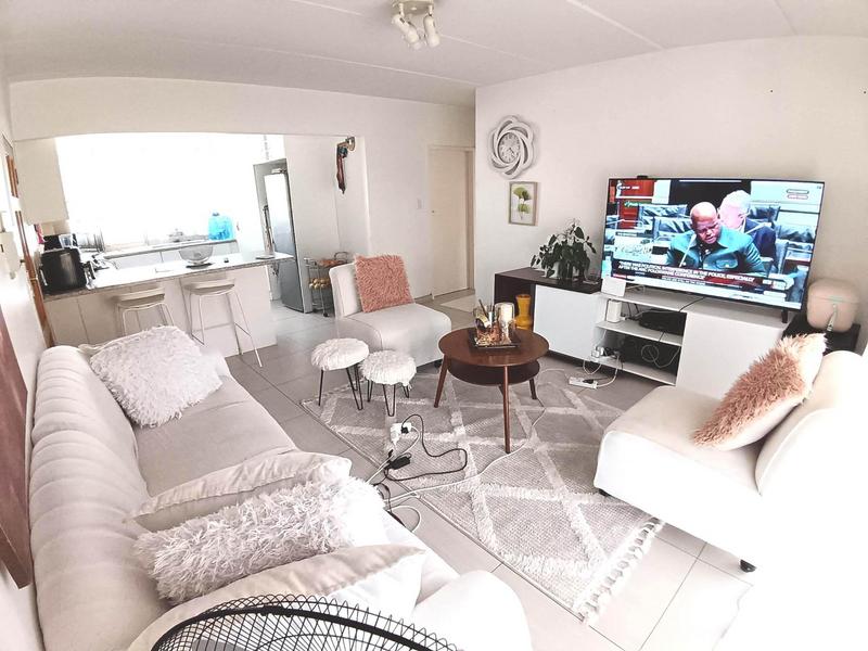 2 Bedroom Property for Sale in Noordwyk Gauteng