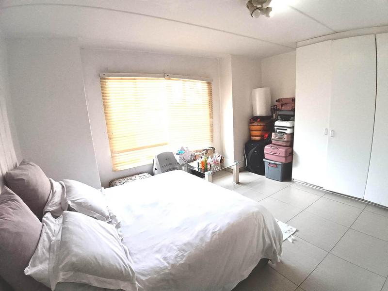 2 Bedroom Property for Sale in Noordwyk Gauteng