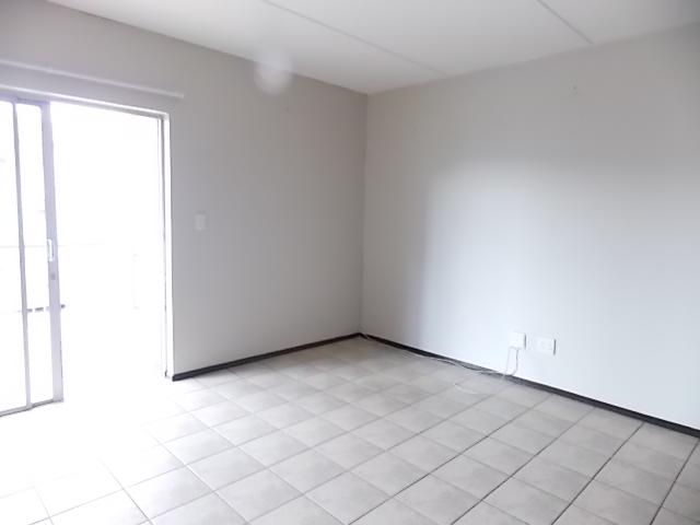 2 Bedroom Property for Sale in Bardene Gauteng