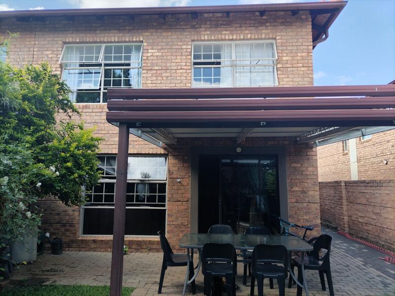 4 Bedroom Property for Sale in Hazeldean Gauteng