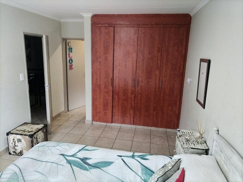 4 Bedroom Property for Sale in Hazeldean Gauteng