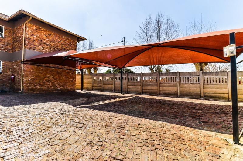 To Let 3 Bedroom Property for Rent in Selection Park Gauteng