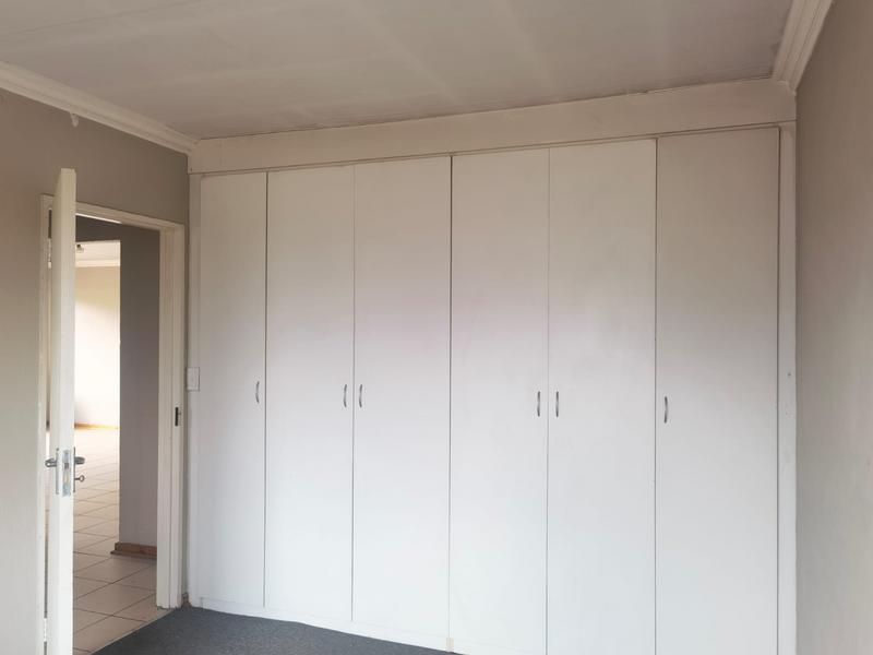 To Let 3 Bedroom Property for Rent in Selection Park Gauteng