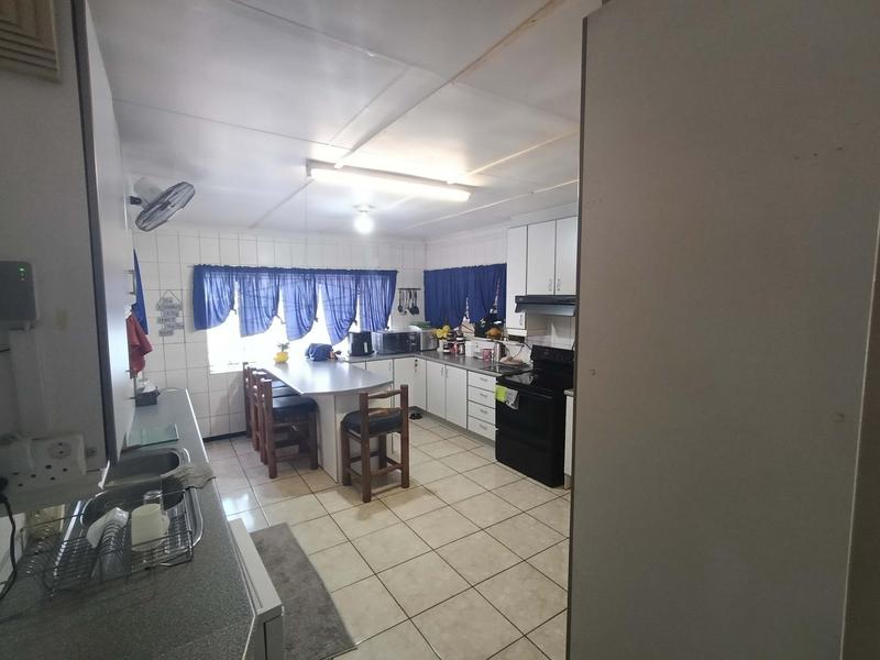 3 Bedroom Property for Sale in Lodeyko Gauteng