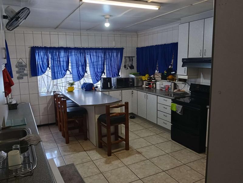 3 Bedroom Property for Sale in Lodeyko Gauteng