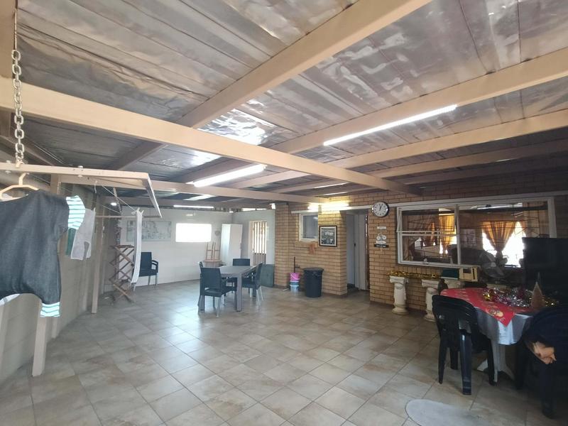 3 Bedroom Property for Sale in Lodeyko Gauteng