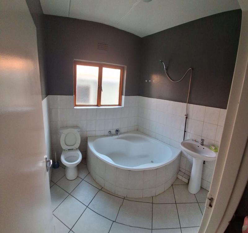 To Let 3 Bedroom Property for Rent in Winchester Hills Gauteng