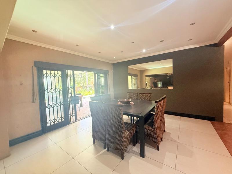 4 Bedroom Property for Sale in Flora Gardens Gauteng