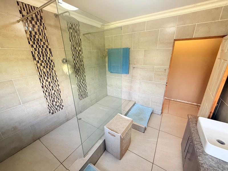 4 Bedroom Property for Sale in Flora Gardens Gauteng