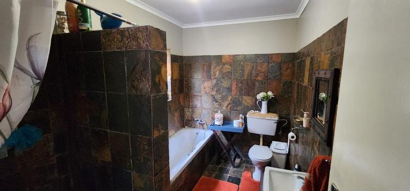 3 Bedroom Property for Sale in Flora Gardens Gauteng