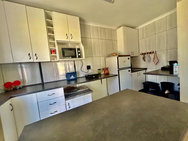 3 Bedroom Property for Sale in Flora Gardens Gauteng