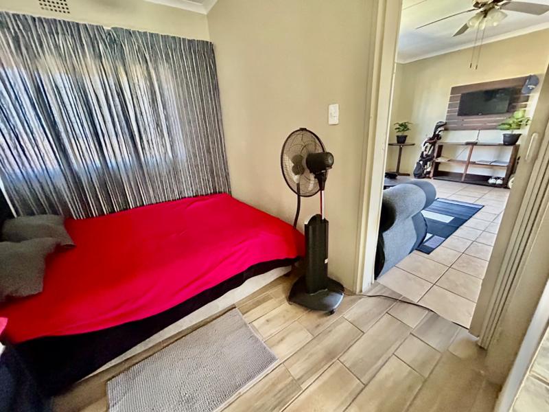 3 Bedroom Property for Sale in Flora Gardens Gauteng