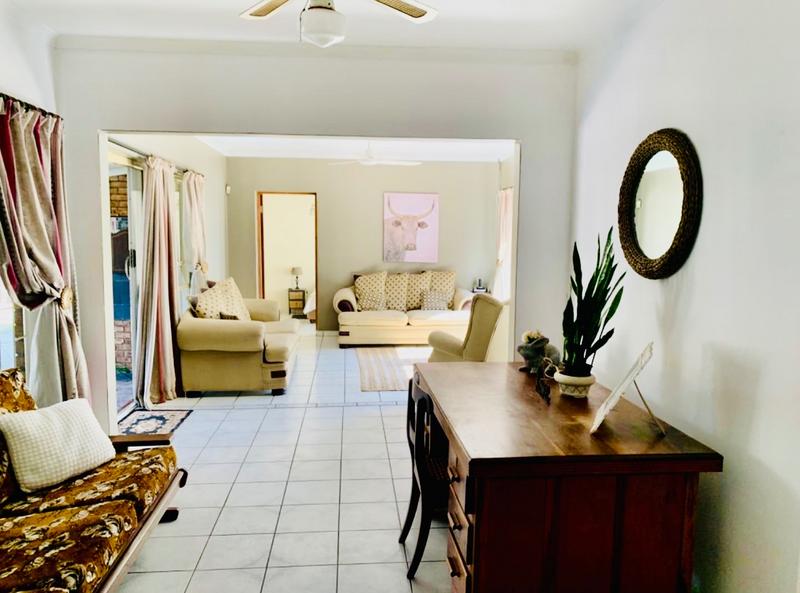 4 Bedroom Property for Sale in Flora Gardens Gauteng