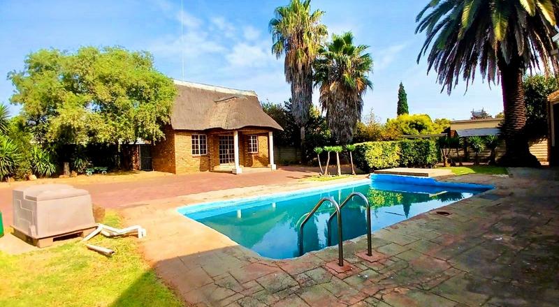 4 Bedroom Property for Sale in Flora Gardens Gauteng