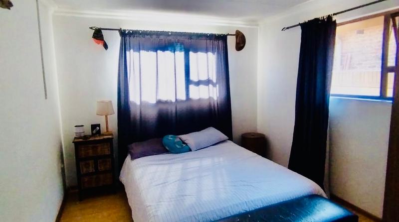 4 Bedroom Property for Sale in Flora Gardens Gauteng