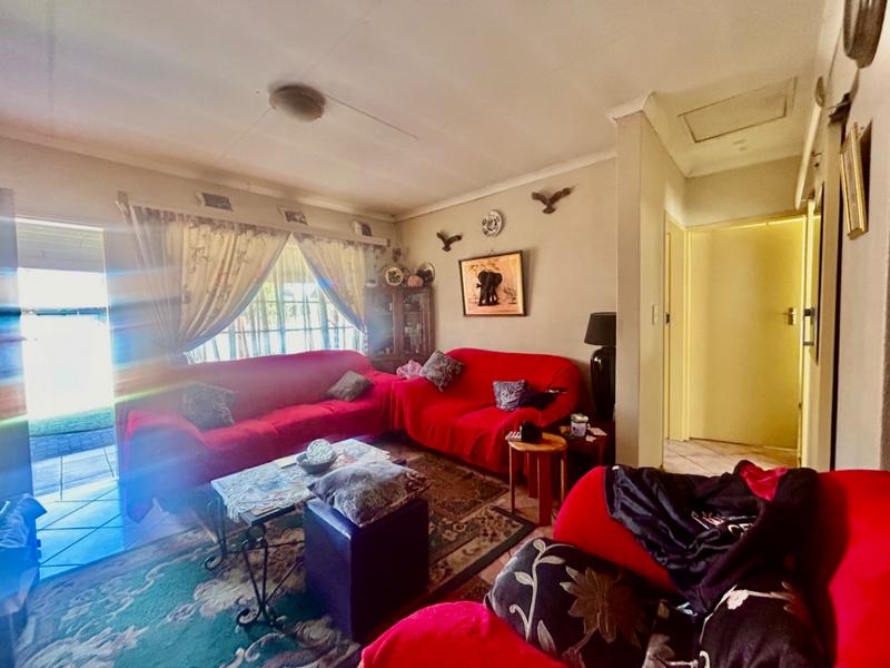 2 Bedroom Property for Sale in Vanderbijlpark CE 1 Gauteng