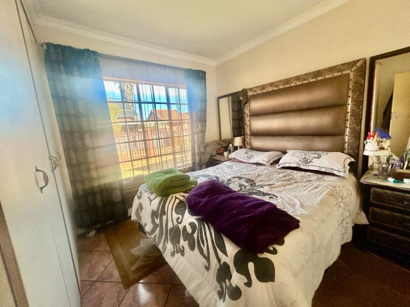 2 Bedroom Property for Sale in Vanderbijlpark CE 1 Gauteng