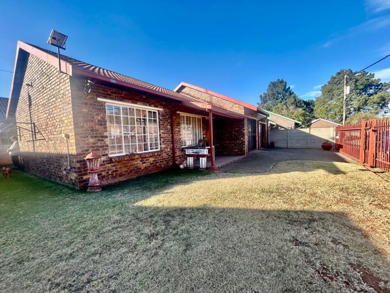 2 Bedroom Property for Sale in Vanderbijlpark CE 1 Gauteng