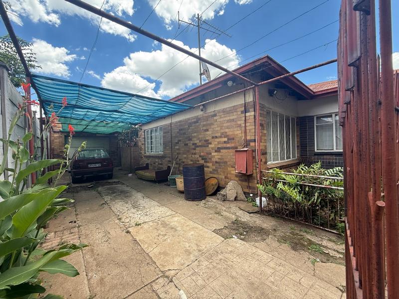 7 Bedroom Property for Sale in Vanderbijlpark CE 2 Gauteng