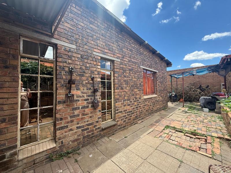 7 Bedroom Property for Sale in Vanderbijlpark CE 2 Gauteng