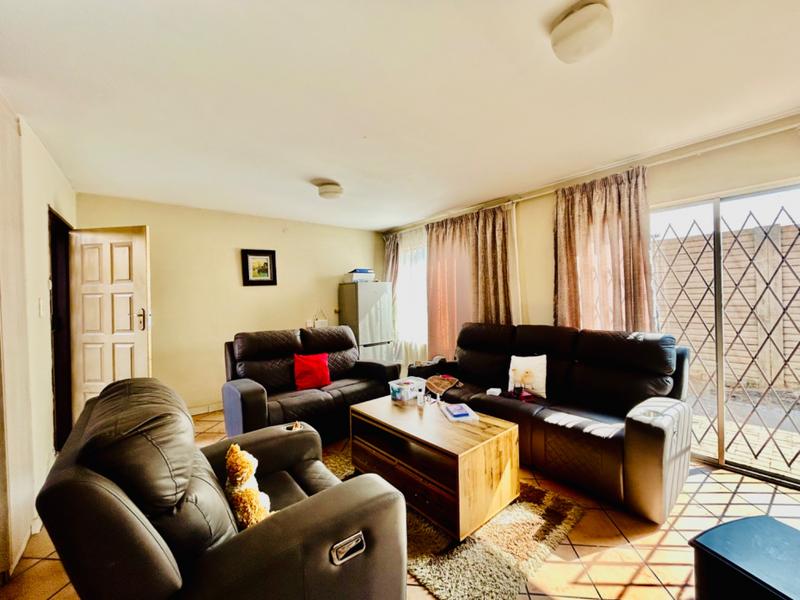 2 Bedroom Property for Sale in Vanderbijlpark CE Gauteng