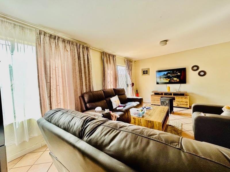 2 Bedroom Property for Sale in Vanderbijlpark CE Gauteng