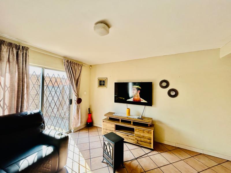 2 Bedroom Property for Sale in Vanderbijlpark CE Gauteng