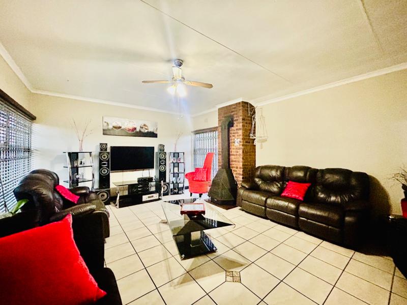 4 Bedroom Property for Sale in Vanderbijlpark CE Gauteng