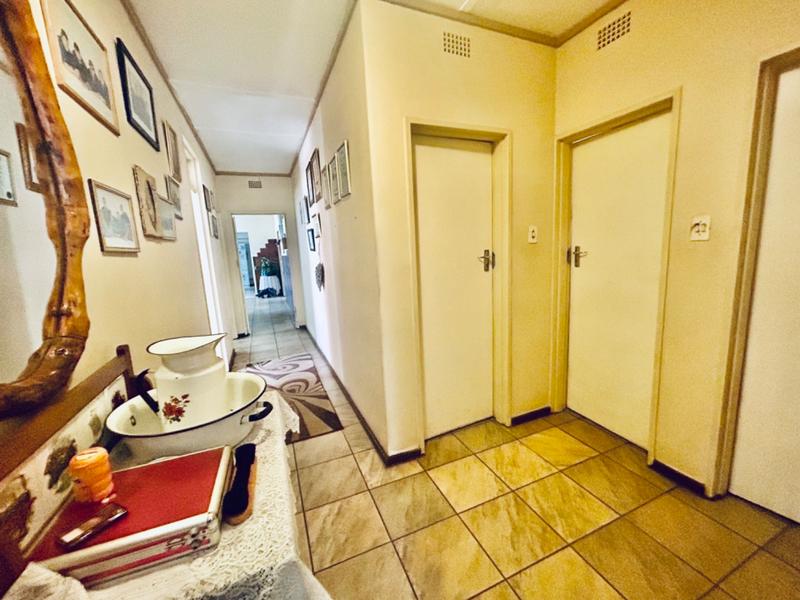 3 Bedroom Property for Sale in Vanderbijlpark CE Gauteng