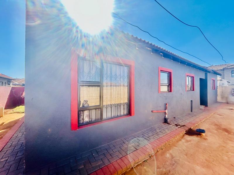 2 Bedroom Property for Sale in Vanderbijlpark CE 4 Gauteng