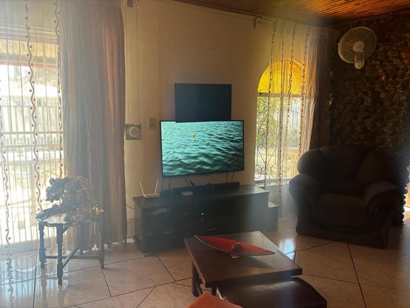 4 Bedroom Property for Sale in Vanderbijlpark CW 1 Gauteng