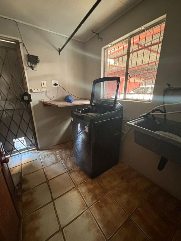 4 Bedroom Property for Sale in Vanderbijlpark CW 1 Gauteng