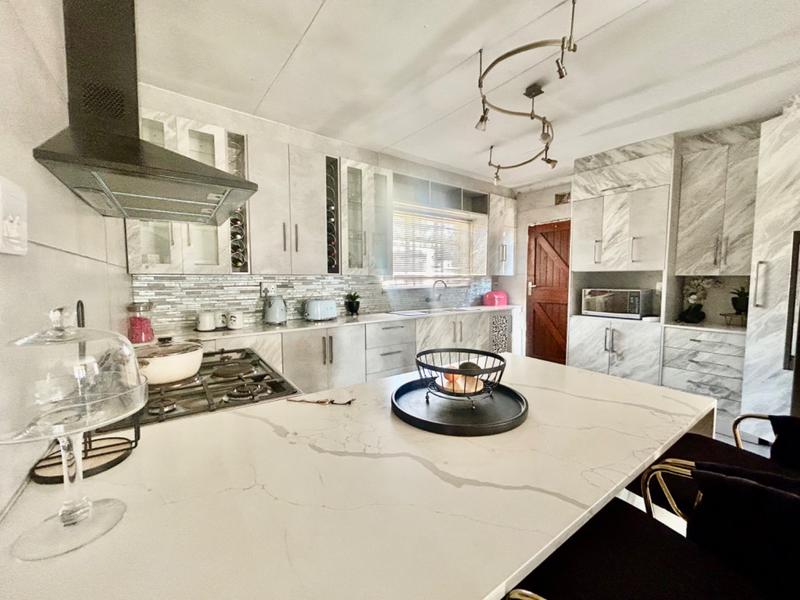 3 Bedroom Property for Sale in Vanderbijlpark CW Gauteng